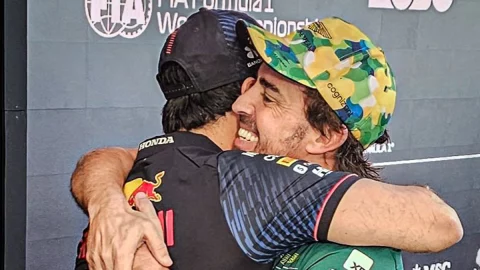 Checo P&eacute;rez y Fernando Alonso