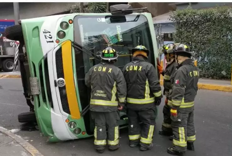 vuelca-camión-pasajeros-tacuba