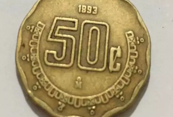 Moneda de 10 pesos se vende en miles de pesos por error de acuñació