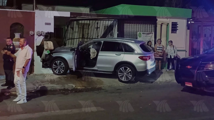 Fuerte accidente en la Avenida Pensiones: ¿Qué se sabe del choque que mando a una joven al hospital hoy sábado 19 de abril?