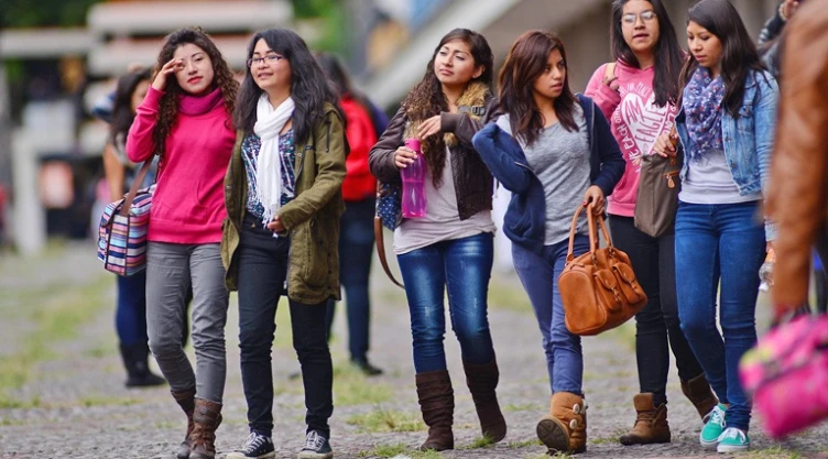Tolerancia cero a violencia hacia las mujeres en universidades.jpeg