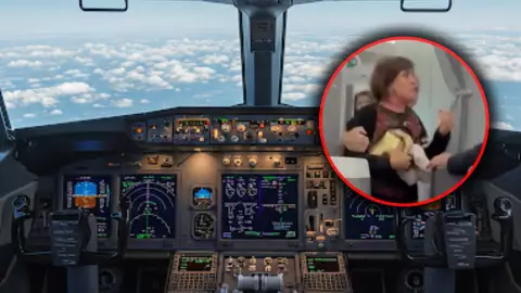 Pasajera se enoja por demora en el vuelo e intenta entrar a la cabina de un avión en Brasil y se vuelve viral; VIDEO.jpg