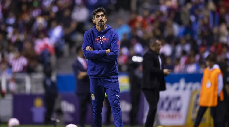 Paunovic, técnico del equipo de Chivas de Guadalajara