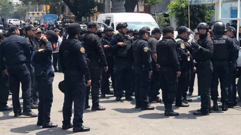 Operativo robo de autopartes en la colonia Buenos Aires