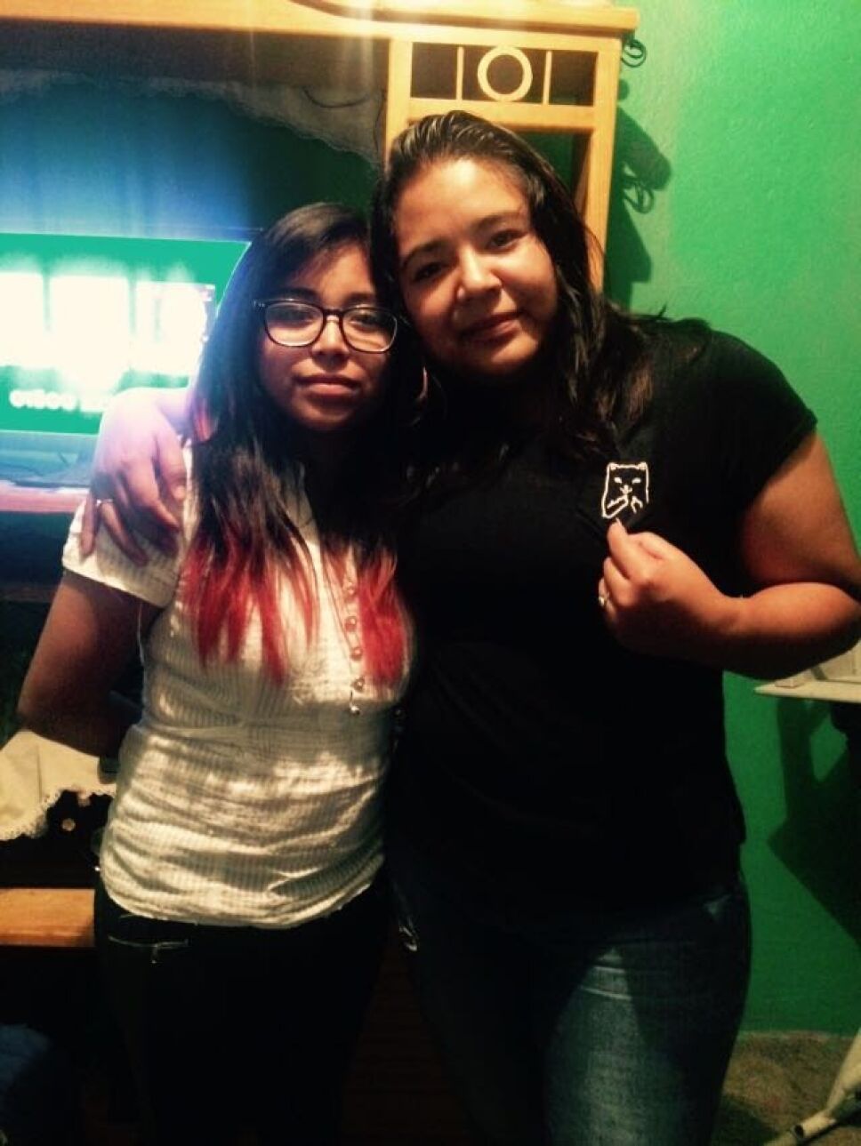 HERMANAS.jpg
