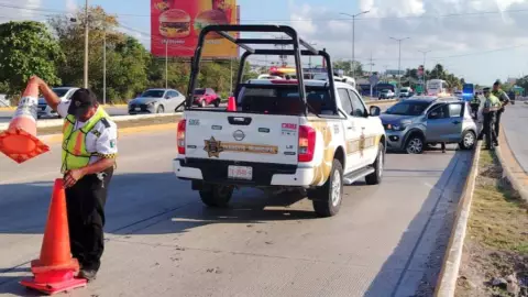 ¿Por qué hay tráfico en el Blvd. Colosio en Cancún la mañana de HOY, viernes 30 de mayo de 2025_.jpg