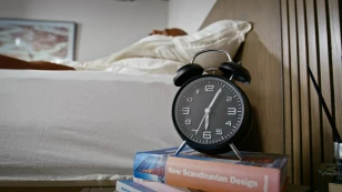  Senado de Nueva Jersey busca implementar eliminar el cambio de hora 