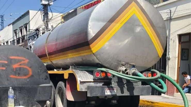 ¿Cuál es el costo de una pipa de agua potable en Aguascalientes 2024