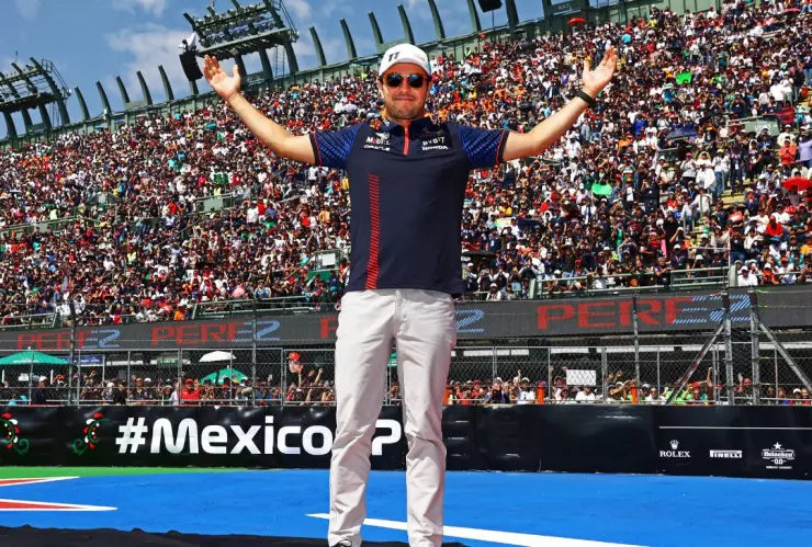 Checo_Pérez_Museo_2024_México