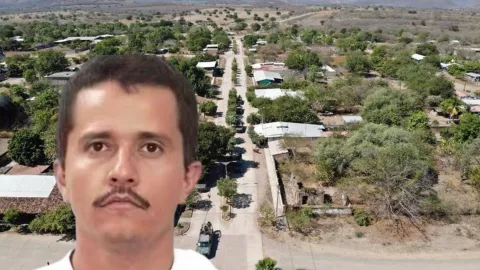 Sepulcro de El Mencho en su lugar de origen en la comunidad Naranja de Chila Michoacan