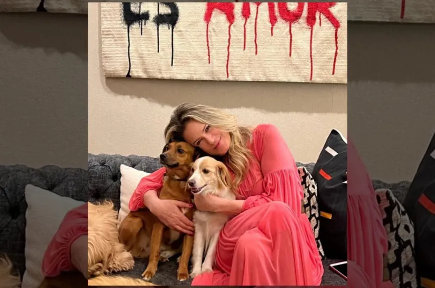 Rebecca y sus mascotas.jpg