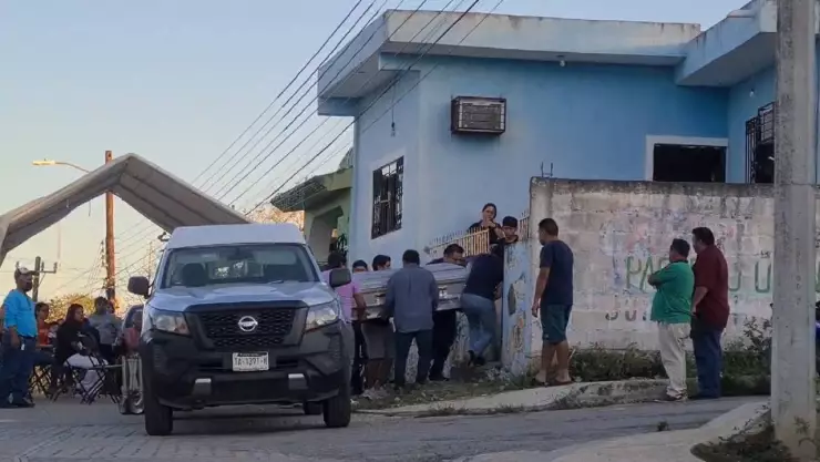 Llega el cuerpo de Freddy a Campeche, chófer que murió en accidente de Playa del Carmen-Tulum