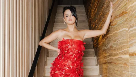 Selena Gómez confirma su relación con Benny Blanco