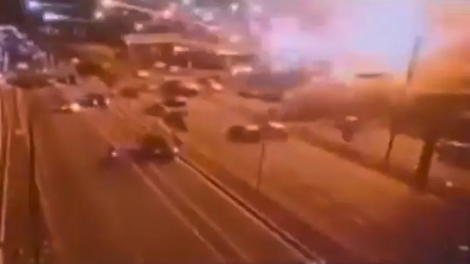 Un taller estalló en el barrio Tatuapé tras incendiarse la pirotecnia almacenada