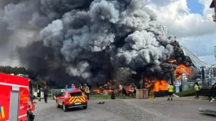  Tomorrowland se incendia a dos días del evento de julio 2025 