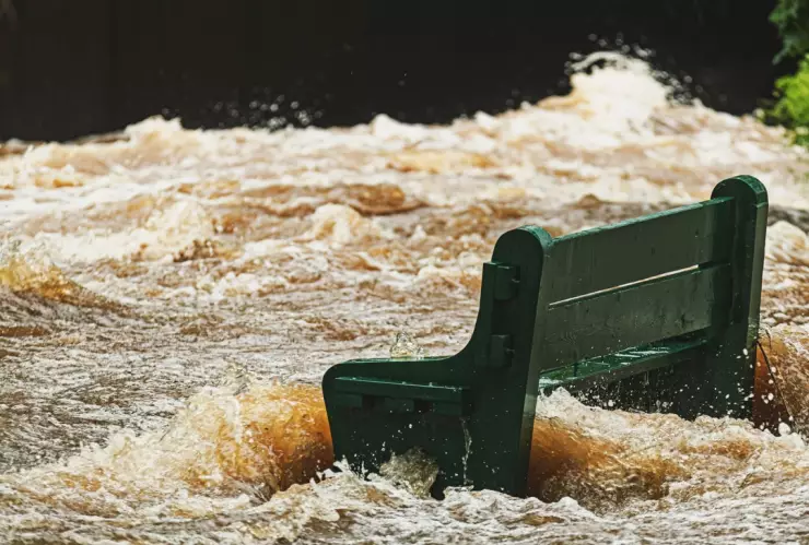 El hurac&aacute;n John amenaza con dejar hist&oacute;ricas lluvias en la costa del Pac&iacute;fico de M&eacute;xico