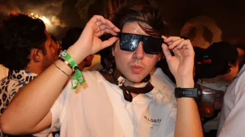 Hermano de Fofo Márquez insulta a reporteros