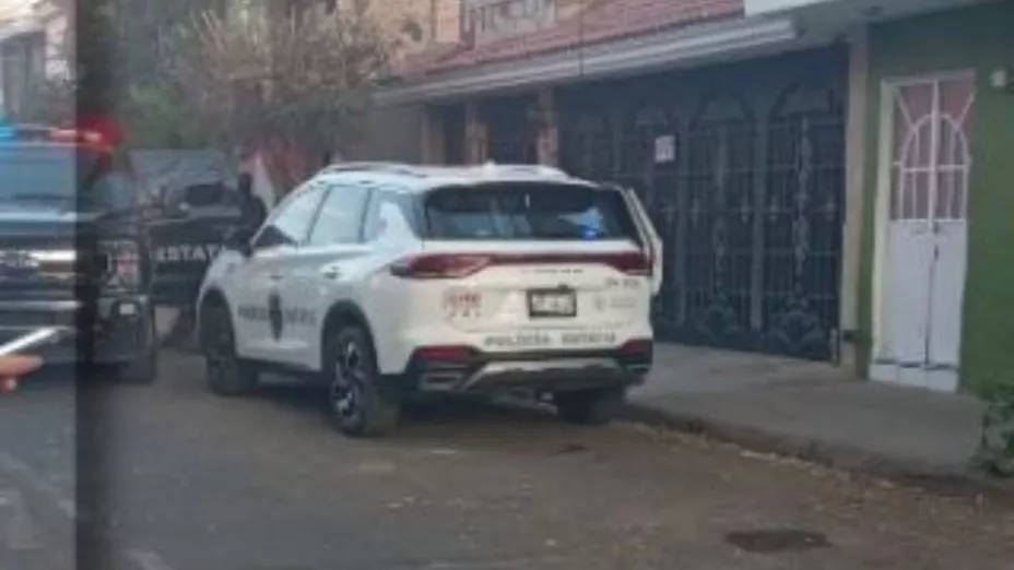 Mujer de la tercera edad es atacada por su hijo en Guadalajara; mencionan padece esquizofrenia