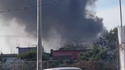 Fuerte incendio en Tuxtla Gutiérrez