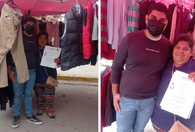 joven presume su título universitario en puesto de tianguis de su mamá.jpg