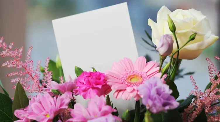¡No te agarren en curva! Por esta razón se regalan rosas el 29 de febrero