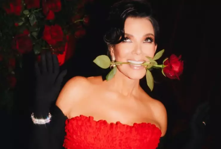 KRIS JENNER 007.