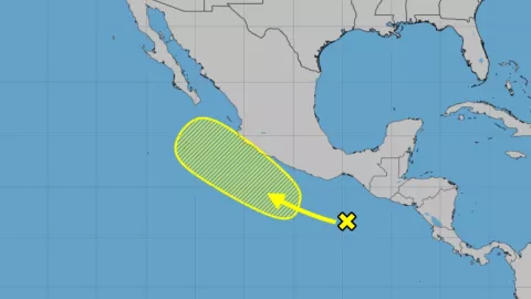 Los sistemas en formaci&oacute;n en el oc&eacute;ano Pac&iacute;fico, cerca de M&eacute;xico