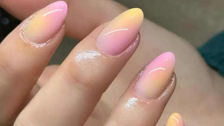 uñas ombré para mujeres 50 y 60 años