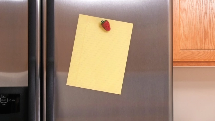 Un experimento simple pero eficaz con una hoja A4 y tu refrigerador