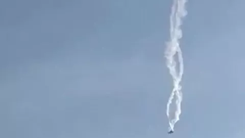 ¡Alerta! DESPLOME DE AVIÓN provoca la muerte de 20 personas (VIDEO FUERTE).jpg