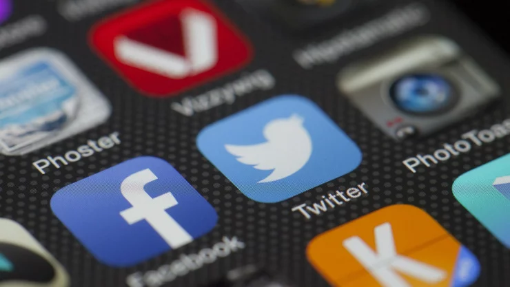 redes sociales intervención rusa