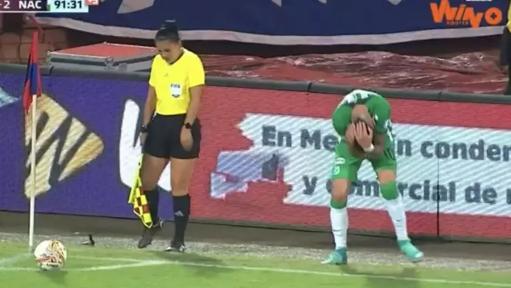 Pablo Ceppelini, exjugador de Cuz Azul, es agredido.jpg