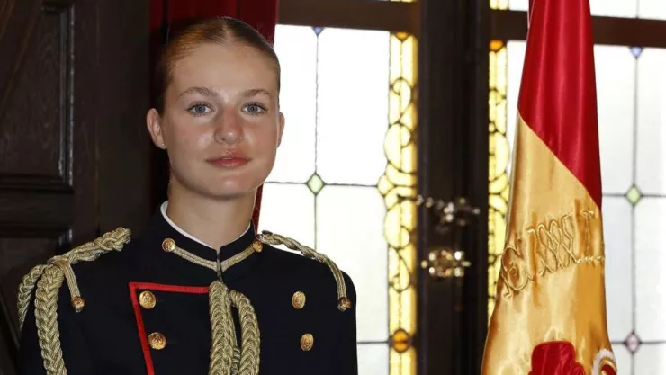 Debut de la princesa Leonor en el desfile del Día de la Fiesta Nacional
