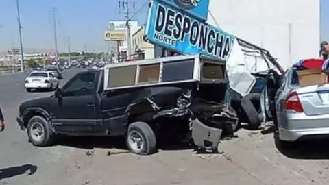 se quedó dormida mientras manejaba