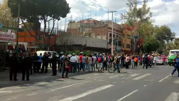 Balean a tres en el Centro, dos mueren en calle Manuel Peña