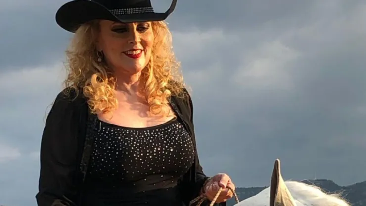 Marcela Rubiales rompe el silencio sobre la relación de Ángela Aguilar y Christian Nodal