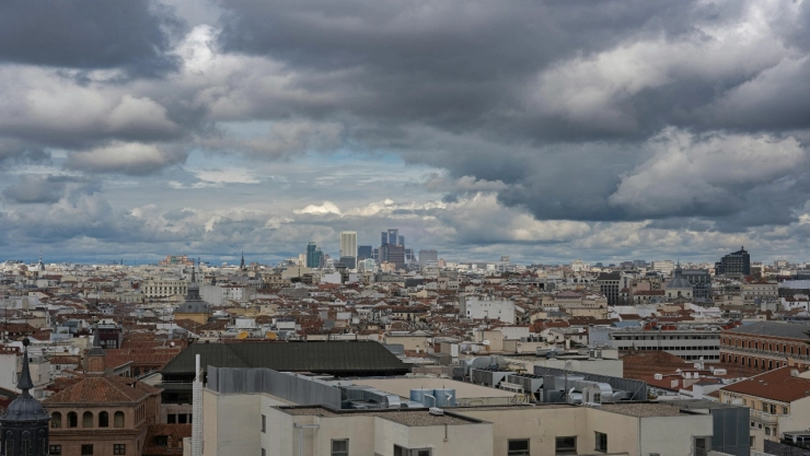Semana Santa bajo amenaza: tormentas, lluvias torrenciales y vientos intensos impactarán regiones de España