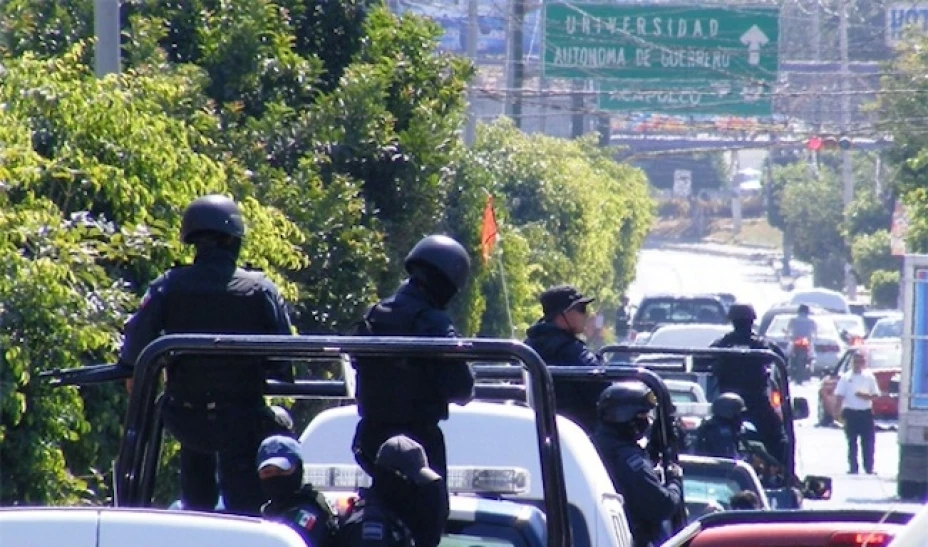 La PGJE de Guerrero lleva a cabo investigaciones para esclarecer el homicidio de 4 integrantes de una familia, agredidos por un grupo armado el pasado domingo en Acapulco
