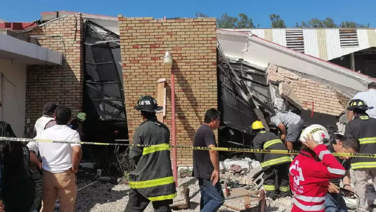 Derrumbe en iglesia Santa Cruz ocurrió durante bautizos comunitarios informó el vocero de Seguridad en Tamaulipas.