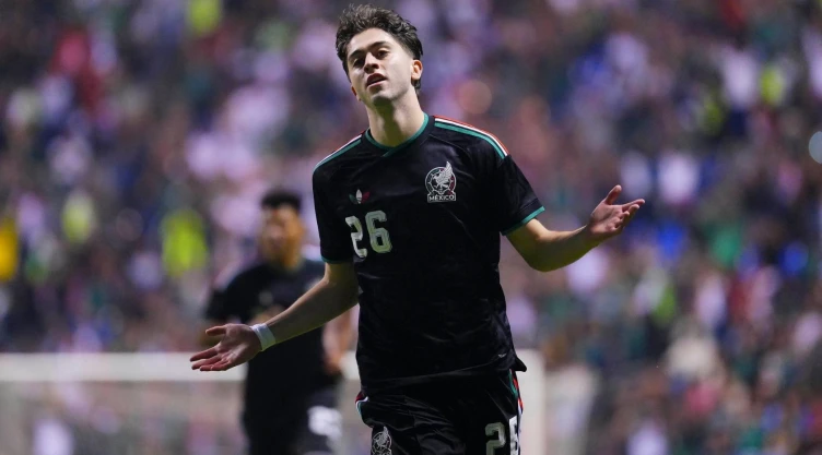 Javier Aguirre elogia a los jugadores mexicoamericanos antes de la Copa Mundial de la FIFA 2026™