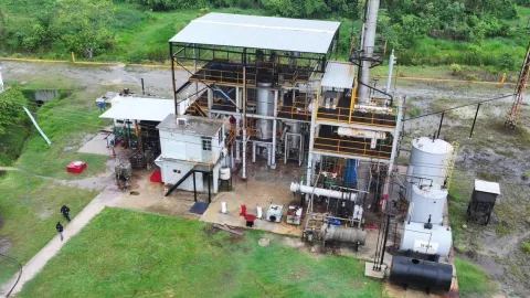 Identifican operación clandestina para producir combustible en Veracruz