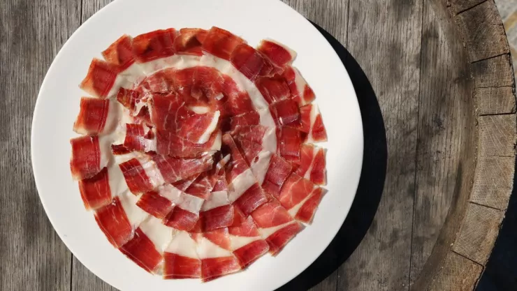 Conoce un Viaje Culinario a la Dehesa Española