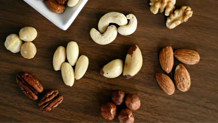 Los frutos secos que estimulan la producción de colágeno y recomiendan a personas de +40