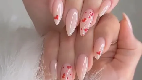 Diseño de uñas para San Valentín 2025 (4)