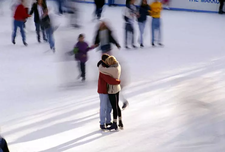 pista de hielo en cuernavaca - san valentín