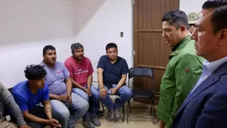 electricistas privado de la libertad