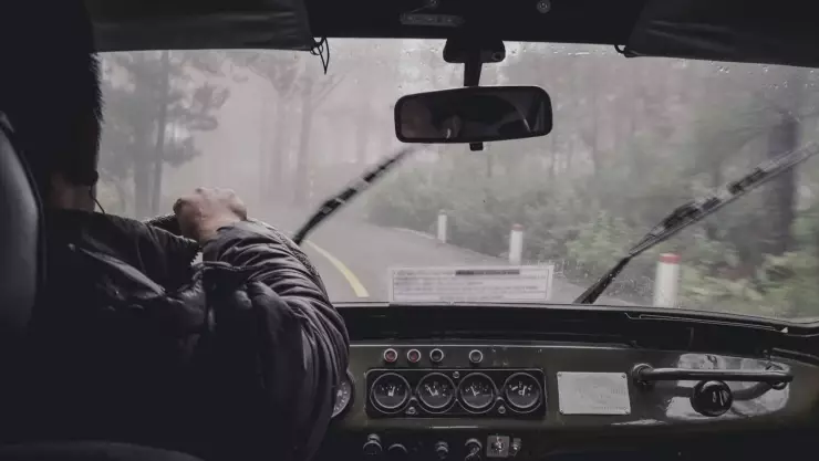 Recomendaciones para evitar accidentes vehículares en los días de lluvia en Cancún.jpg