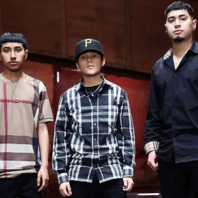 Yahritza y Su Esencia hacen frente a la polémica y se disculpan en pleno concierto.jpg