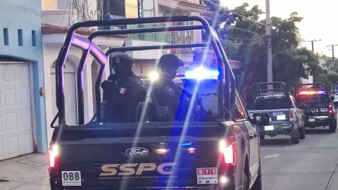 Mujer baleada en la colonia Morelos en Culiacán. .jpg