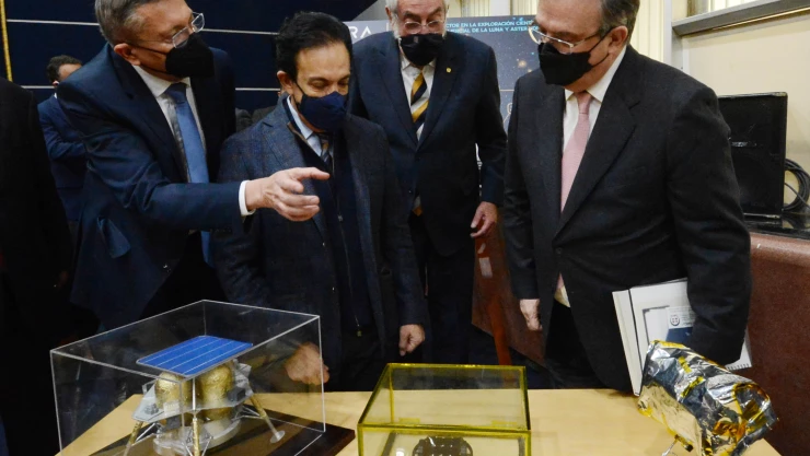 unam-sre-colmena-exploraci&oacute;n-lunar